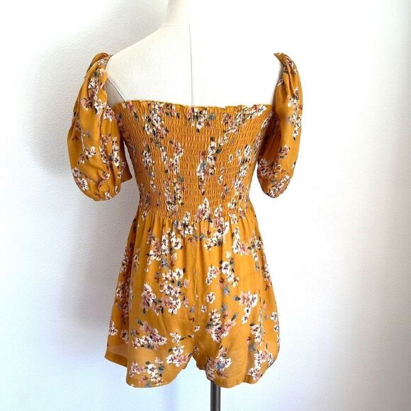 Flynn Skye Justine Romper Mustard Floral Puff Sleeve Square Neck Size Small No F - Picture 5 of 11